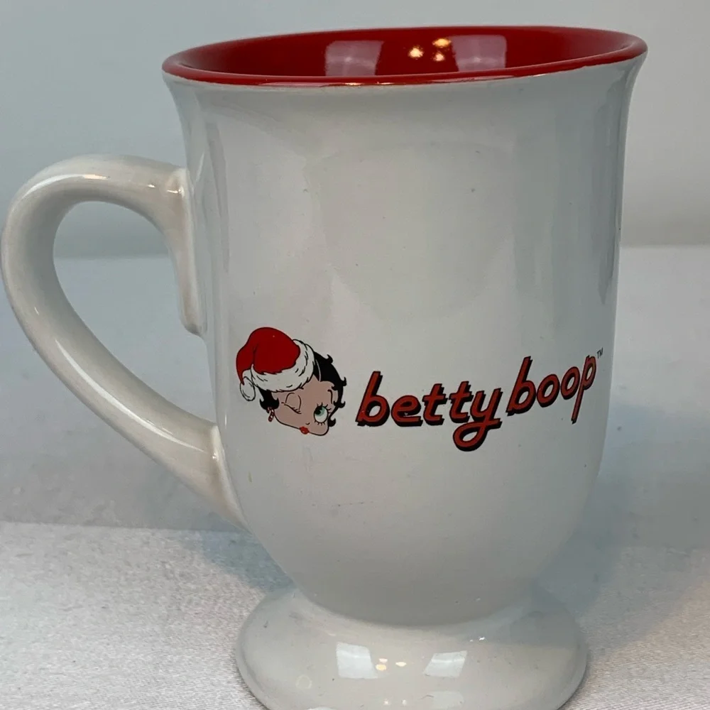 Betty Boop Christmas Coffee Mug